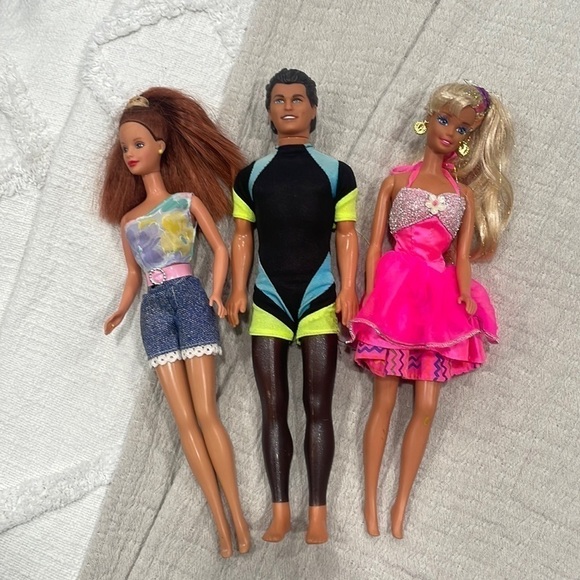 1966 Barbie and Ken Barbies doll dolls - Picture 1 of 3